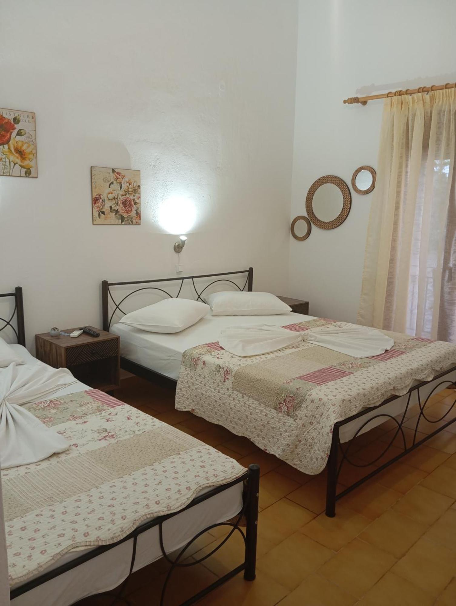Achilleas Rooms Sivota  Ruang foto